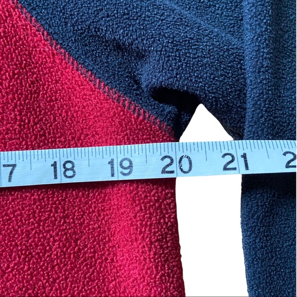 GAP Boy’s Fleece Red Blue Pullover Sweater XL - Picture 6 of 7